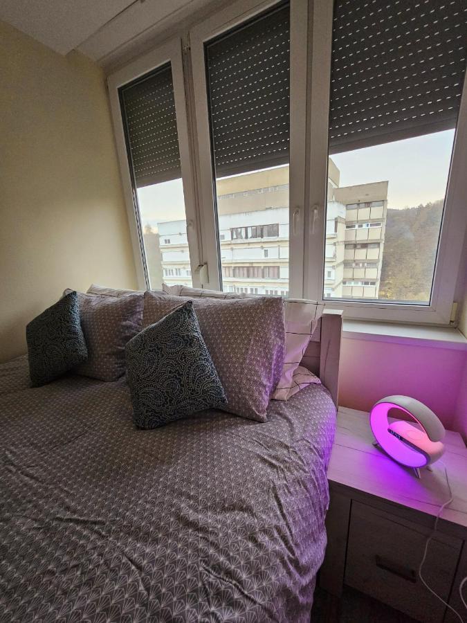 Ferienwohnung Urban Loft Salgótarján Exterior foto