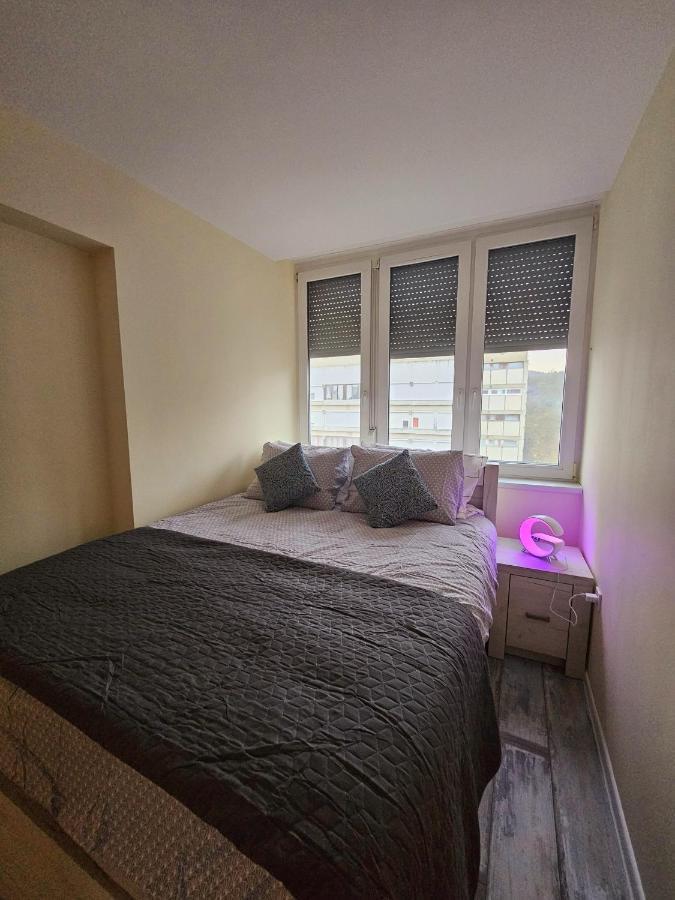 Ferienwohnung Urban Loft Salgótarján Exterior foto